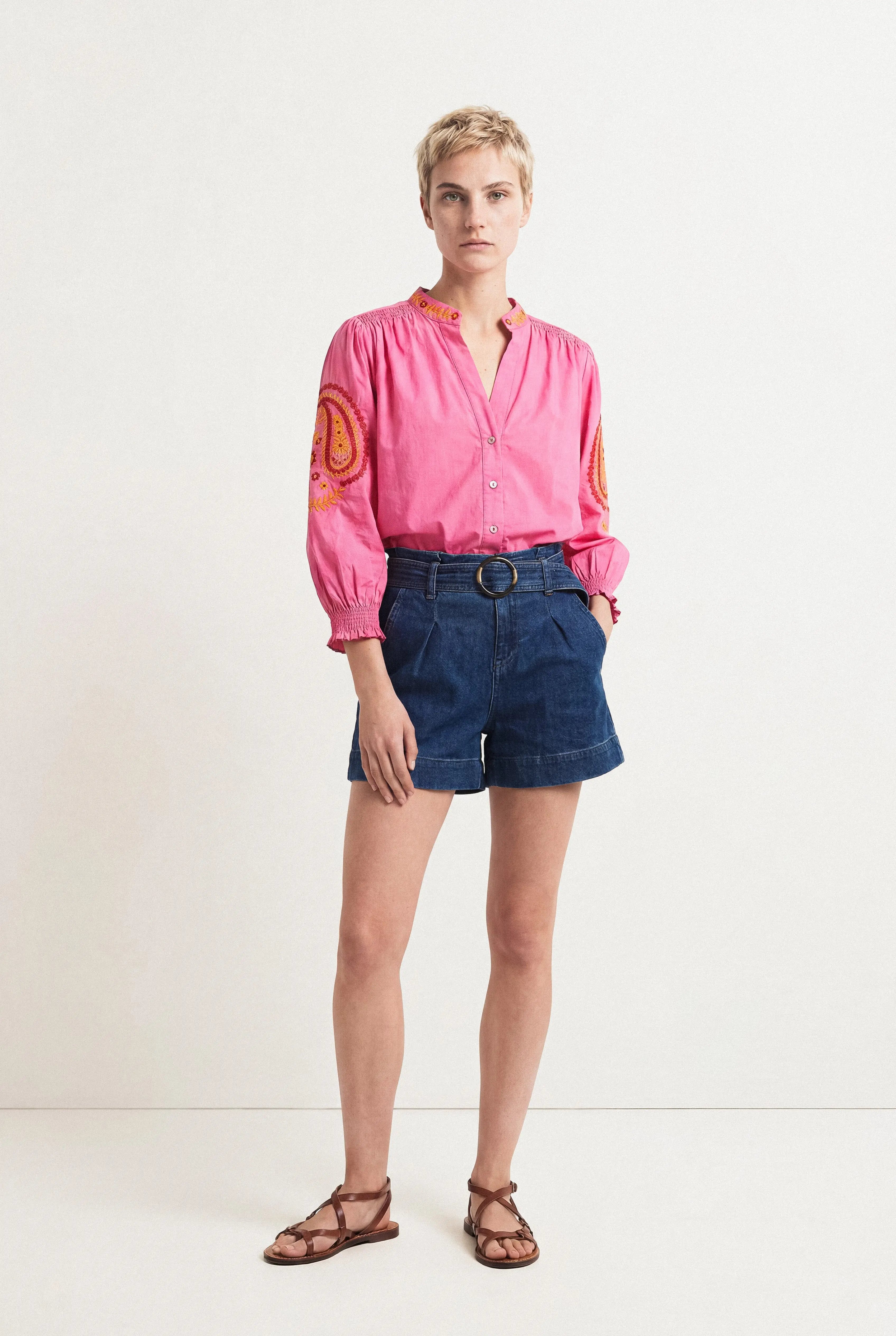 BLOUSE BRODÉE EN COTON ISALINE