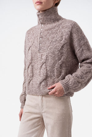 Pull Bernadette