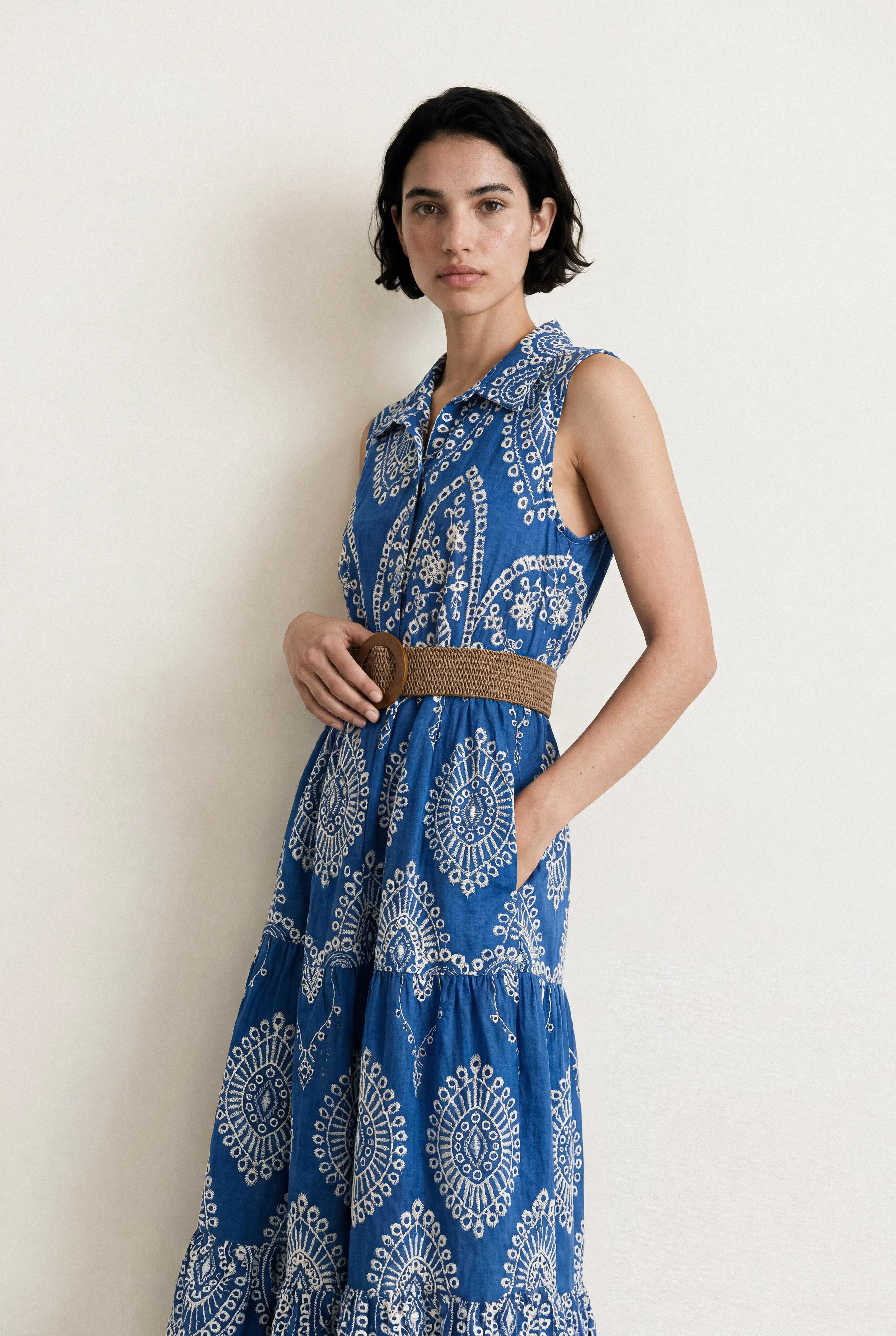 ROBE BRODÉE EFFET JEAN ARMELLE