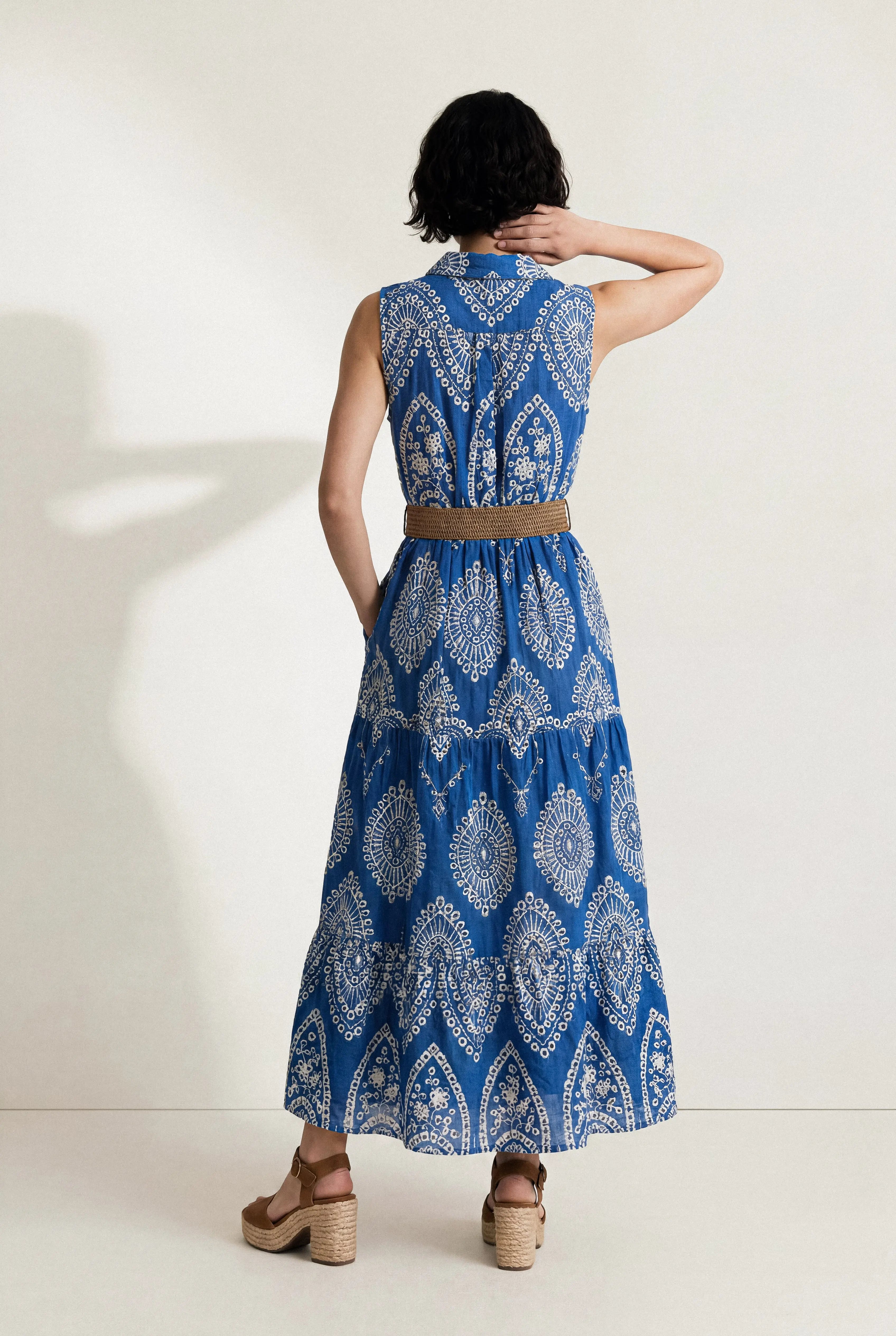 ROBE BRODÉE EFFET JEAN ARMELLE