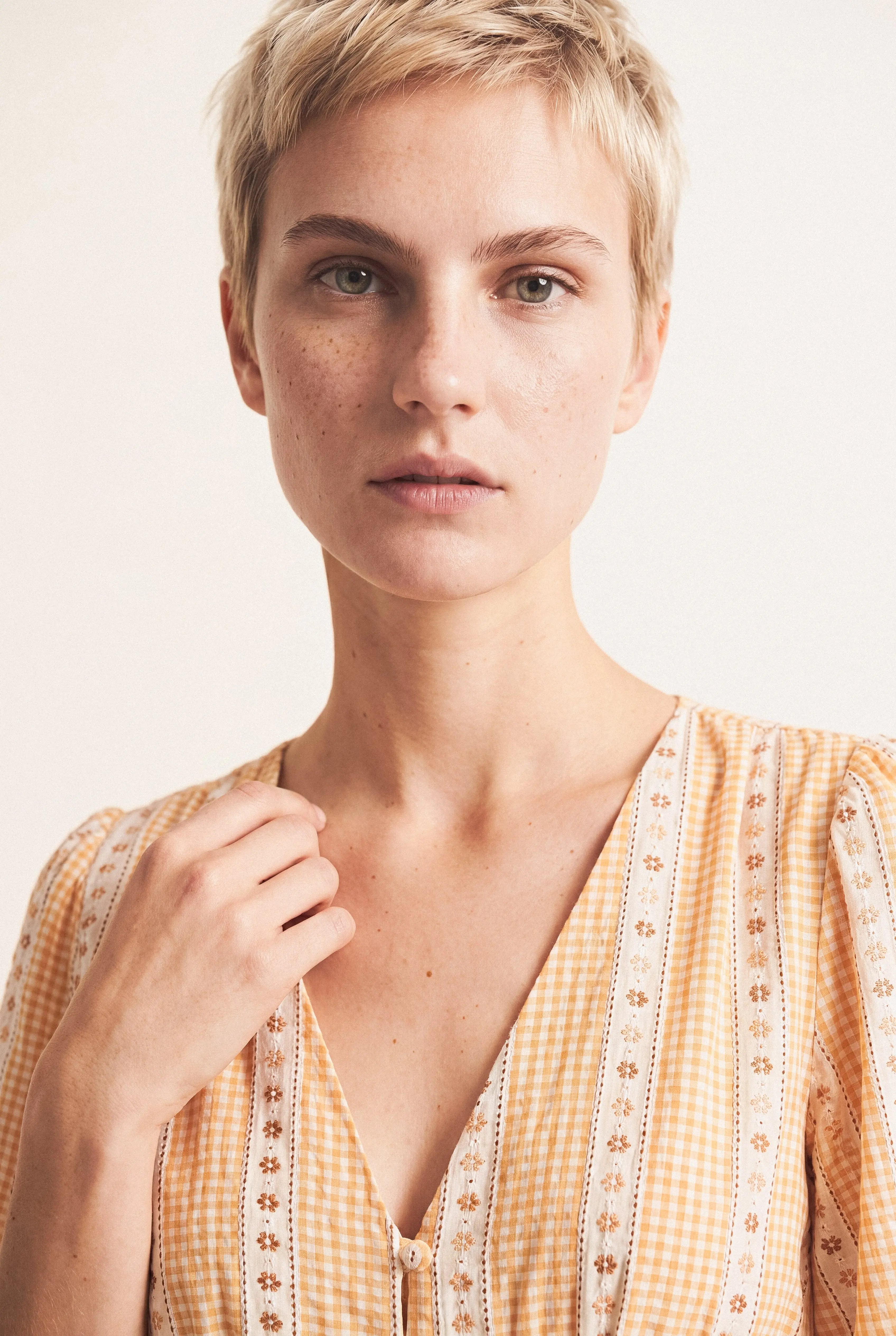 ROBE YSÉE