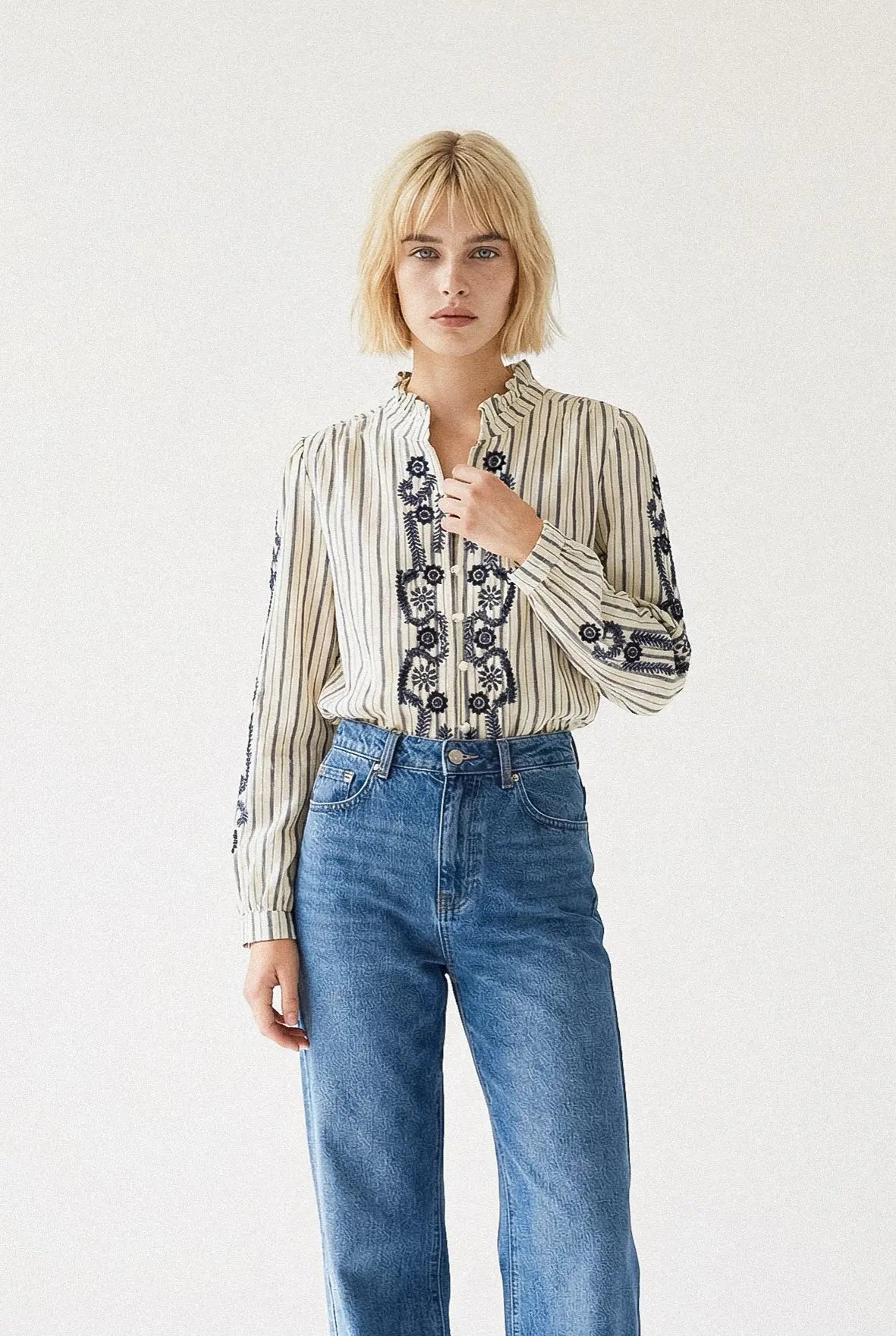 BLOUSE BRODÉE NINA Not specified