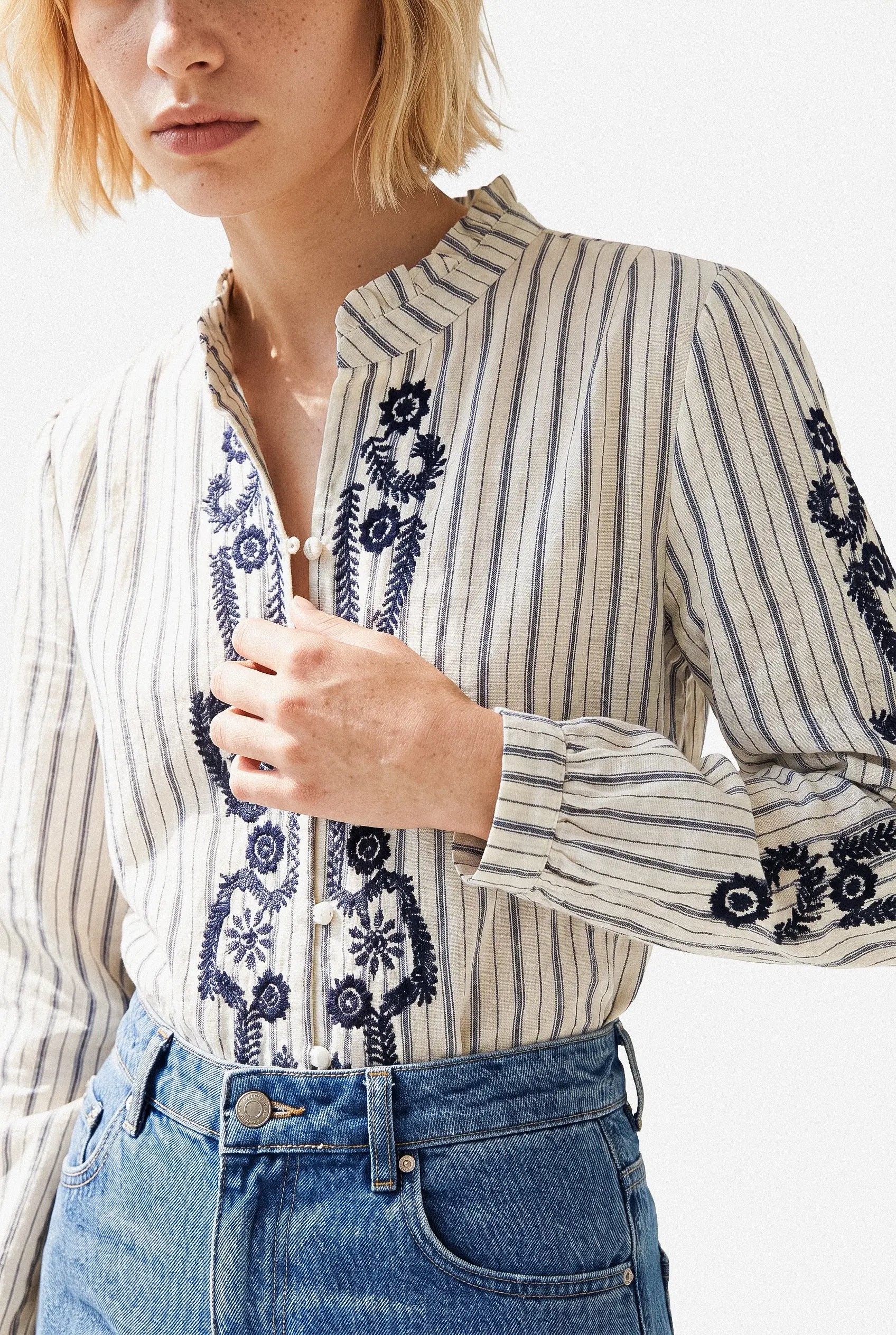 BLOUSE BRODÉE NINA Not specified