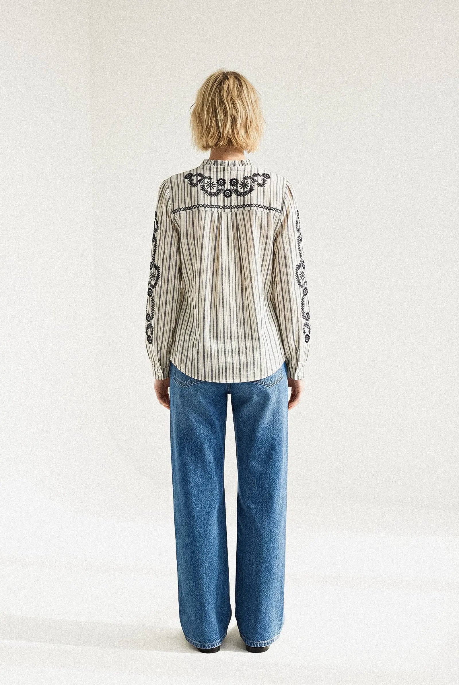 BLOUSE BRODÉE NINA Not specified