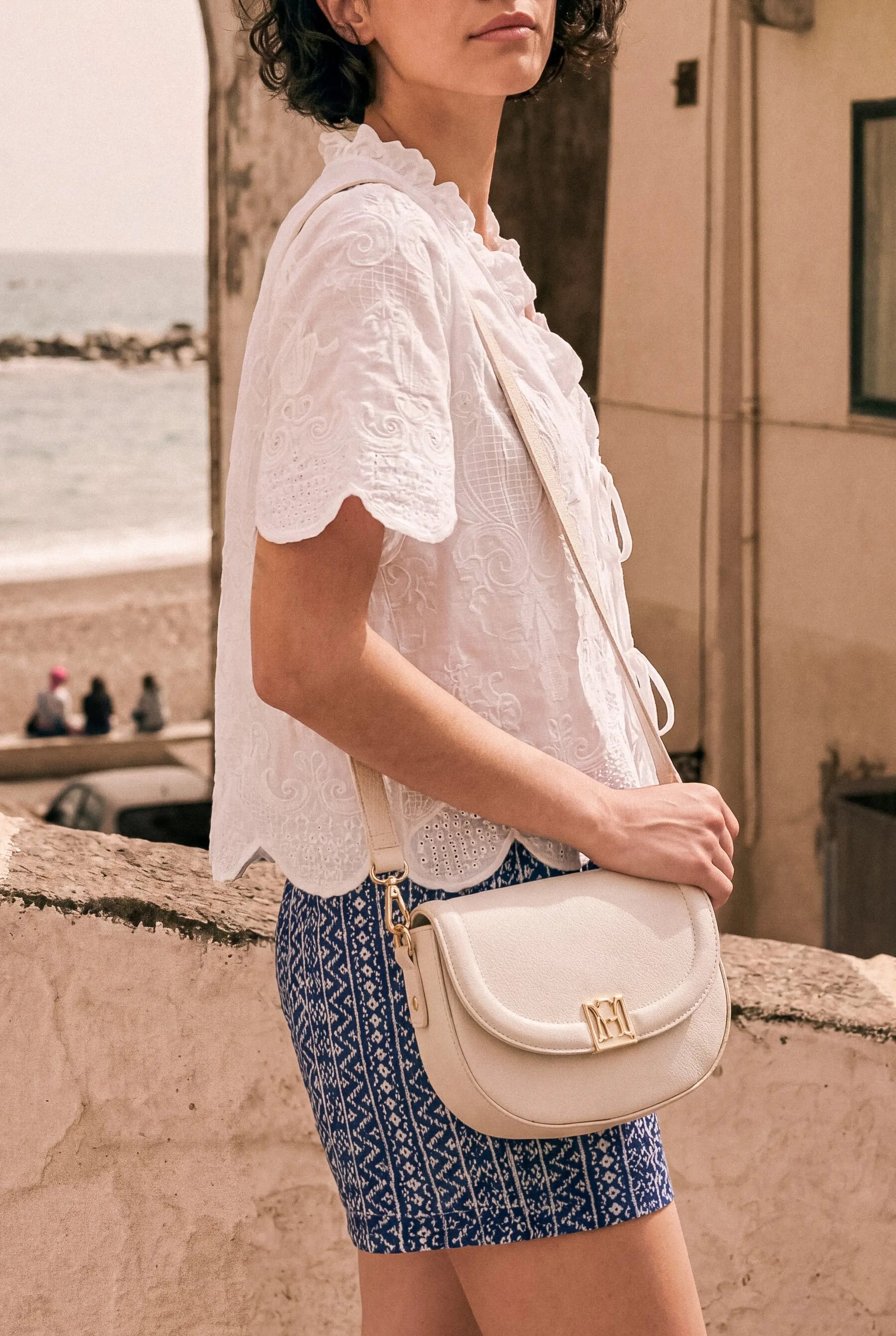 BLOUSE BRODERIE À LACETS LISON