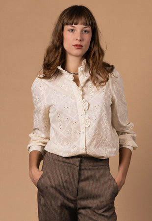 BLOUSE COTON BRODÉE COL MONTANT Not specified