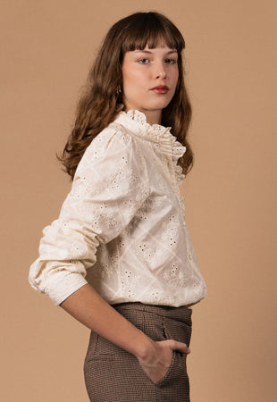 BLOUSE COTON BRODÉE COL MONTANT Not specified