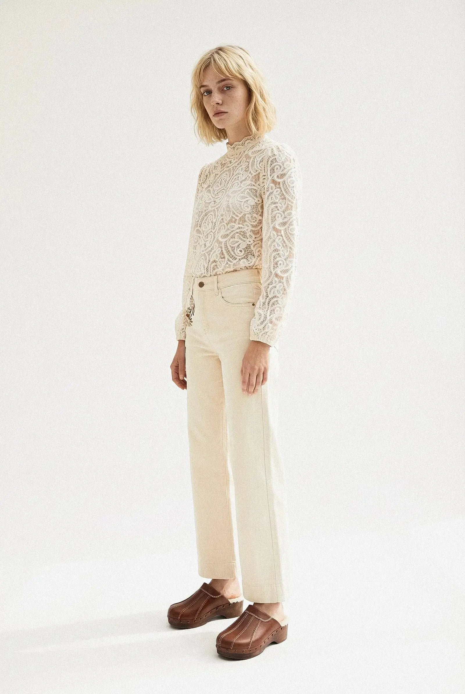 BLOUSE M7477 Not specified