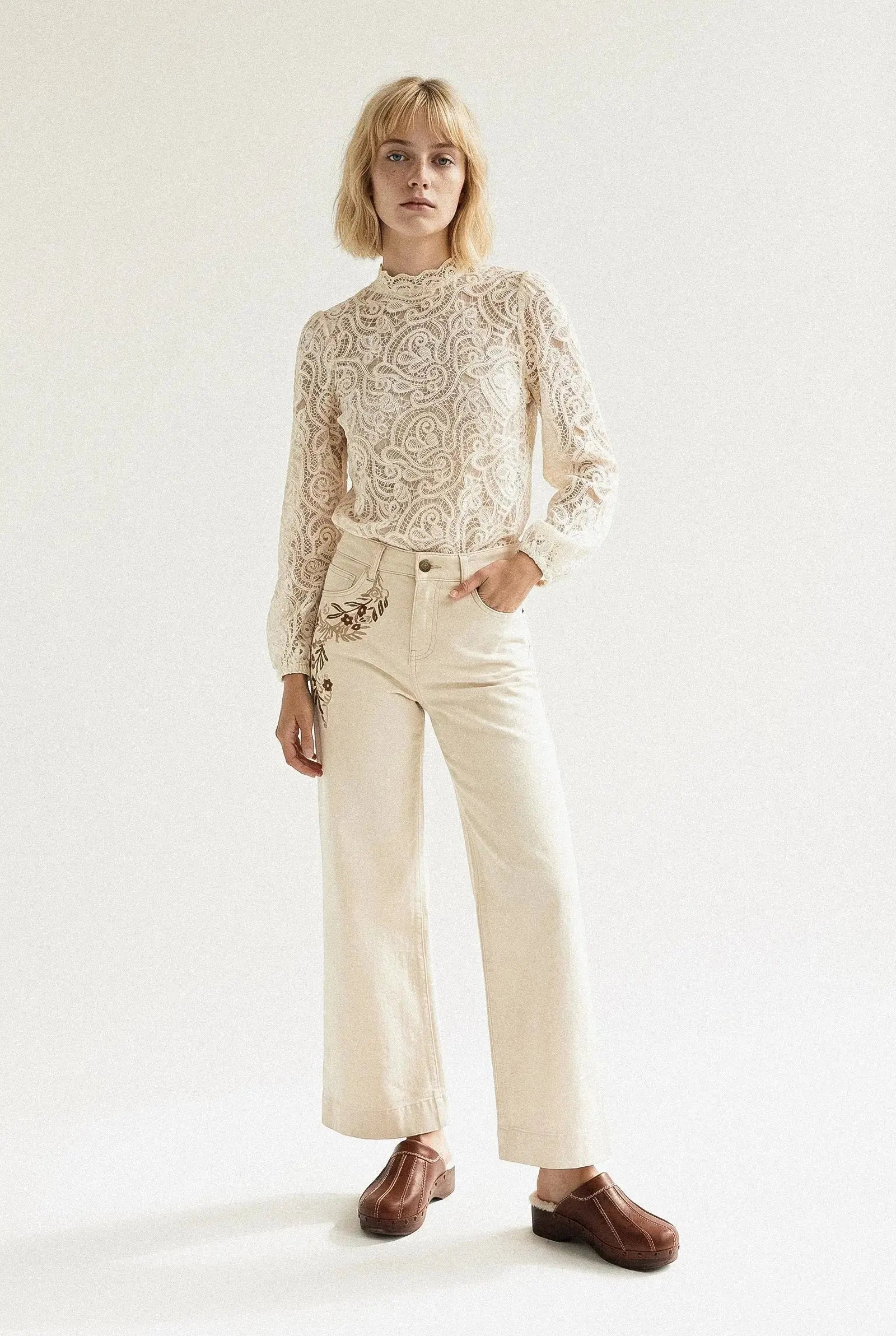 BLOUSE DENTELLE ÉLISA Not specified