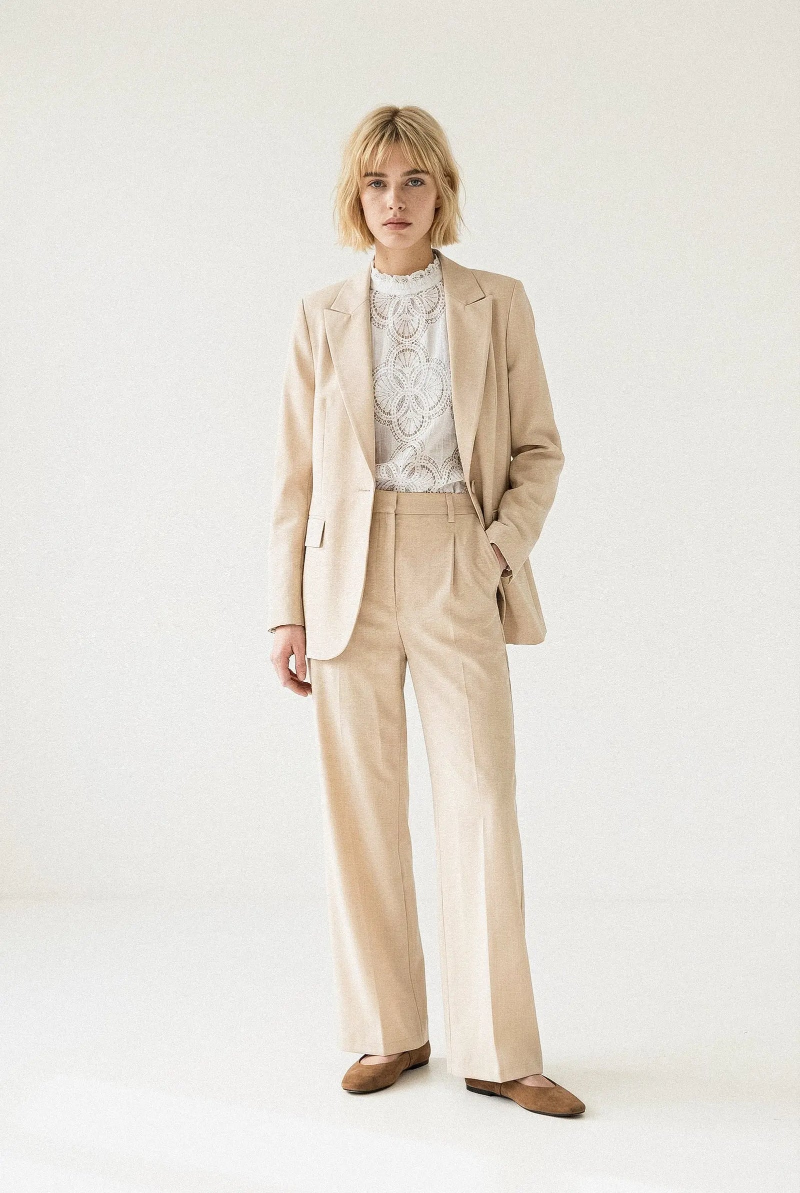 BLOUSE DENTELLE LOUISE Not specified