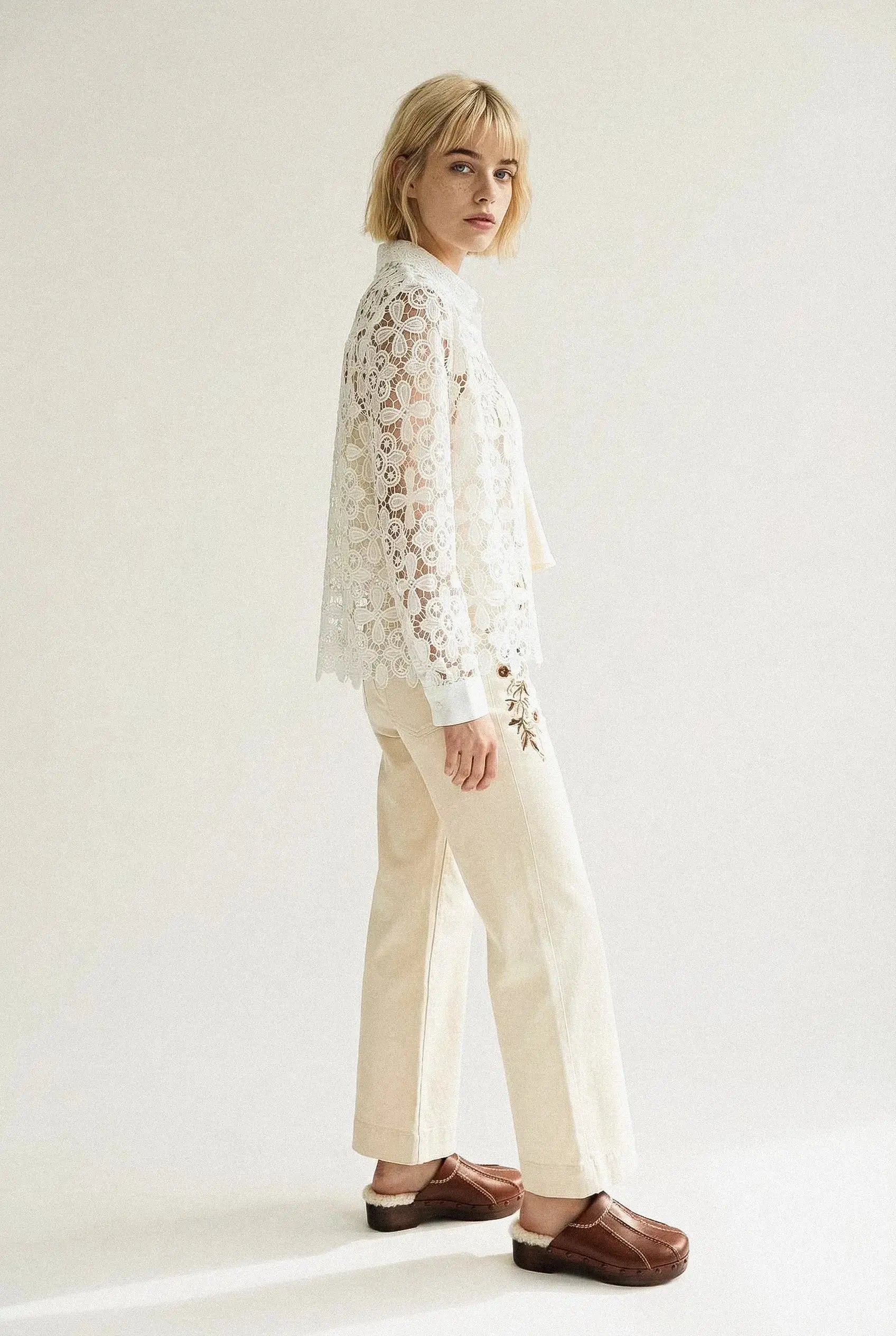 CHEMISE DENTELLE ALMA Not specified