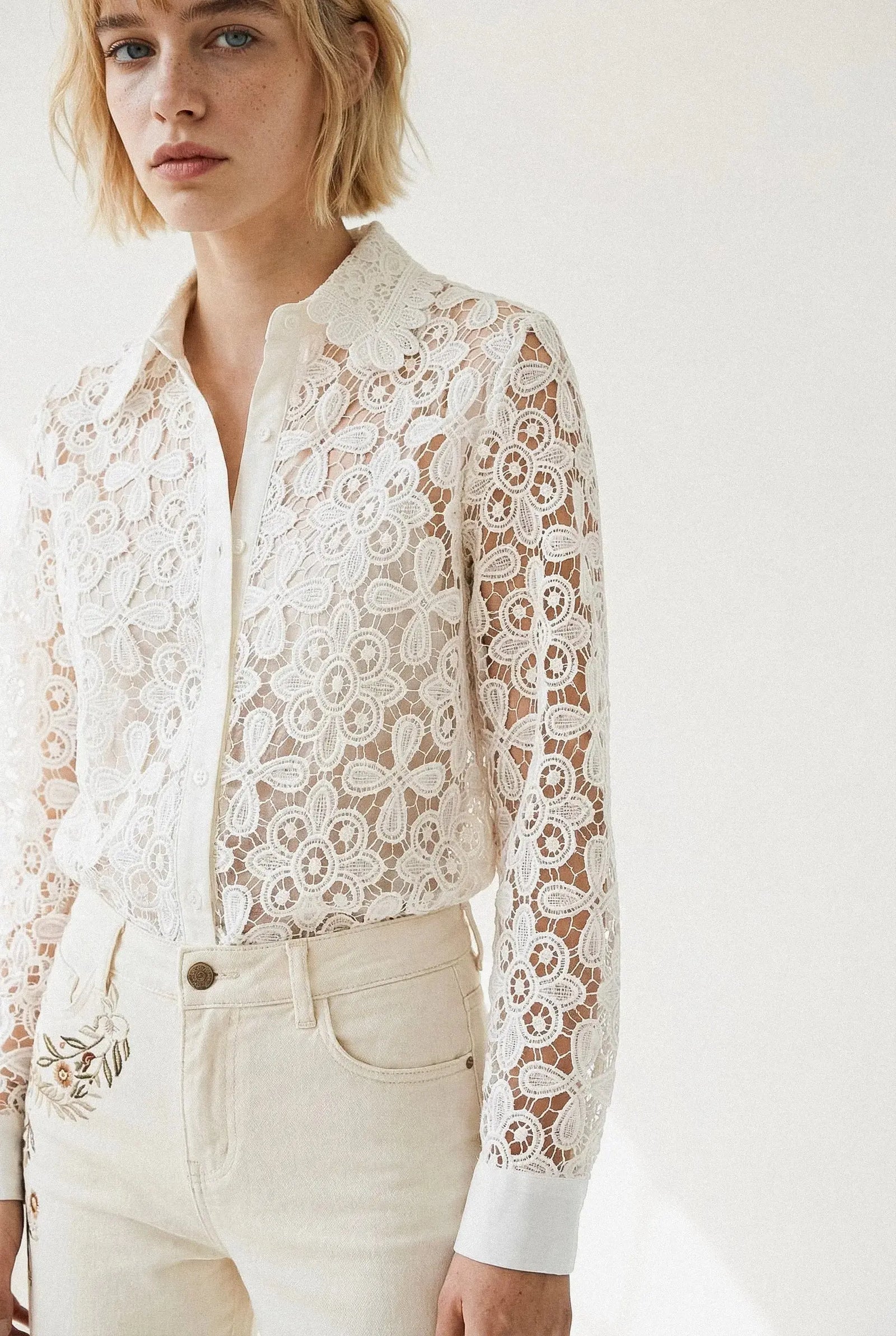 CHEMISE DENTELLE ALMA Not specified