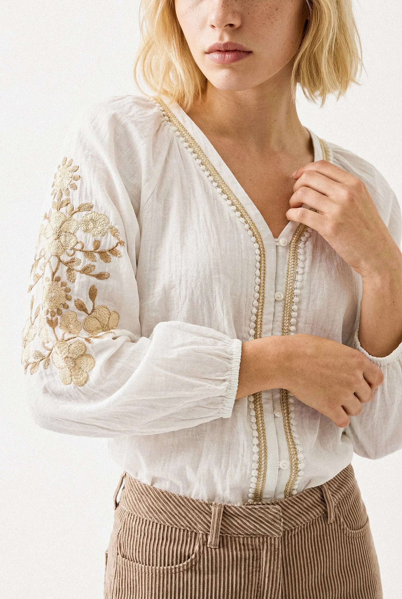 CHEMISIER BRODÉE CLARA Not specified