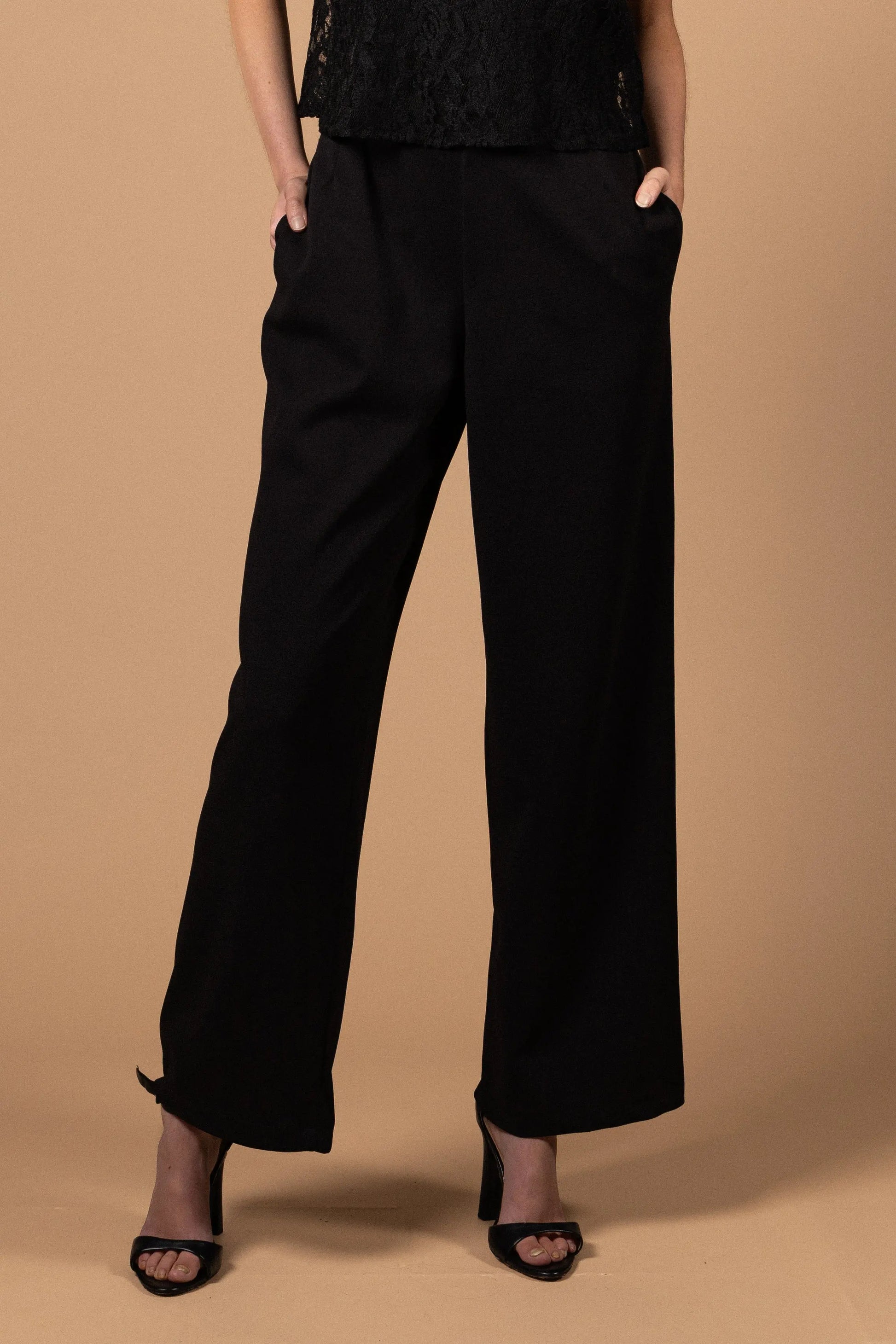 ENSEMBLE MAËLYS DENTELLE Not specified