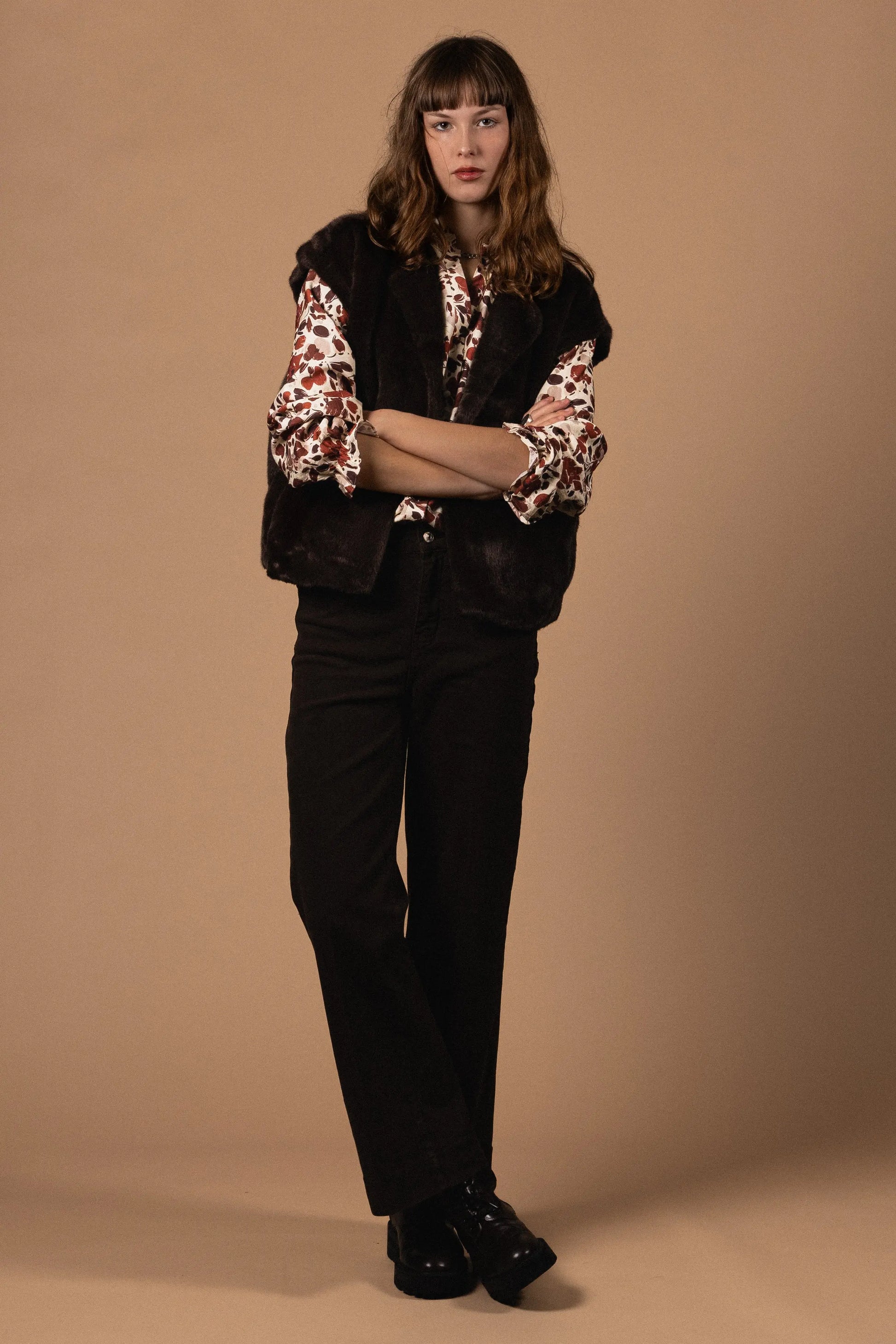 FOURRURE SANS MANCHES Not specified