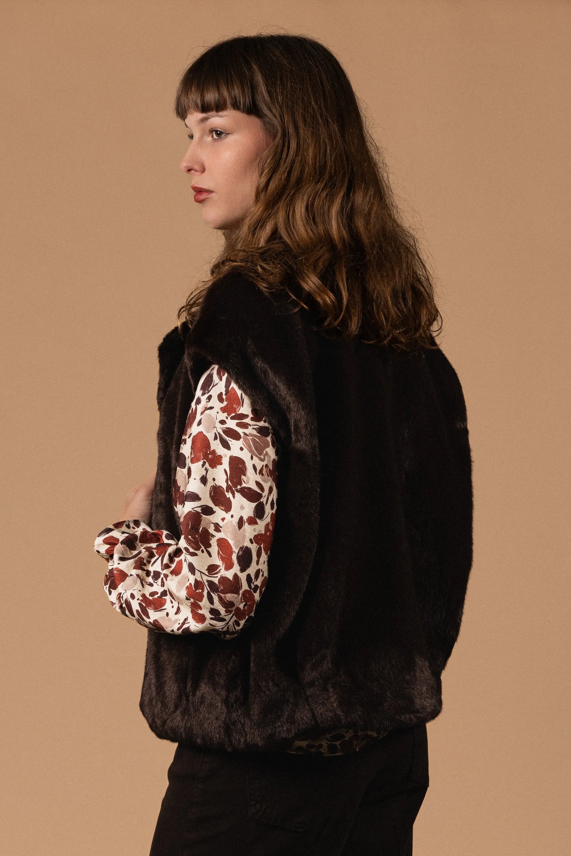 FOURRURE SANS MANCHES Not specified