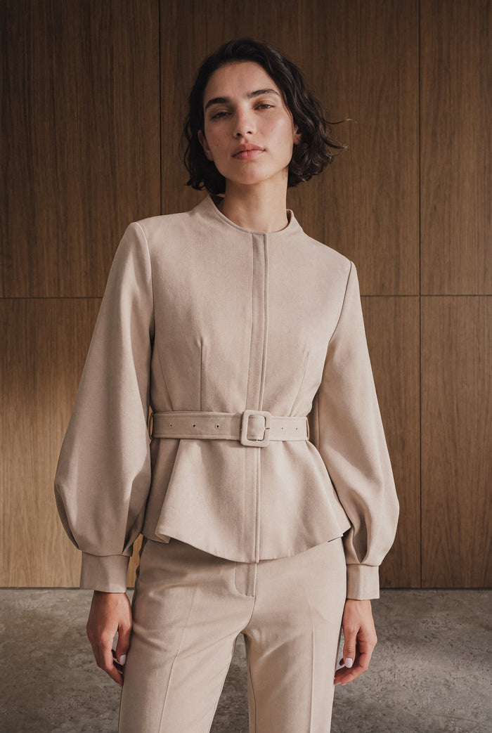 Veste Isabeau, L'Antichambre