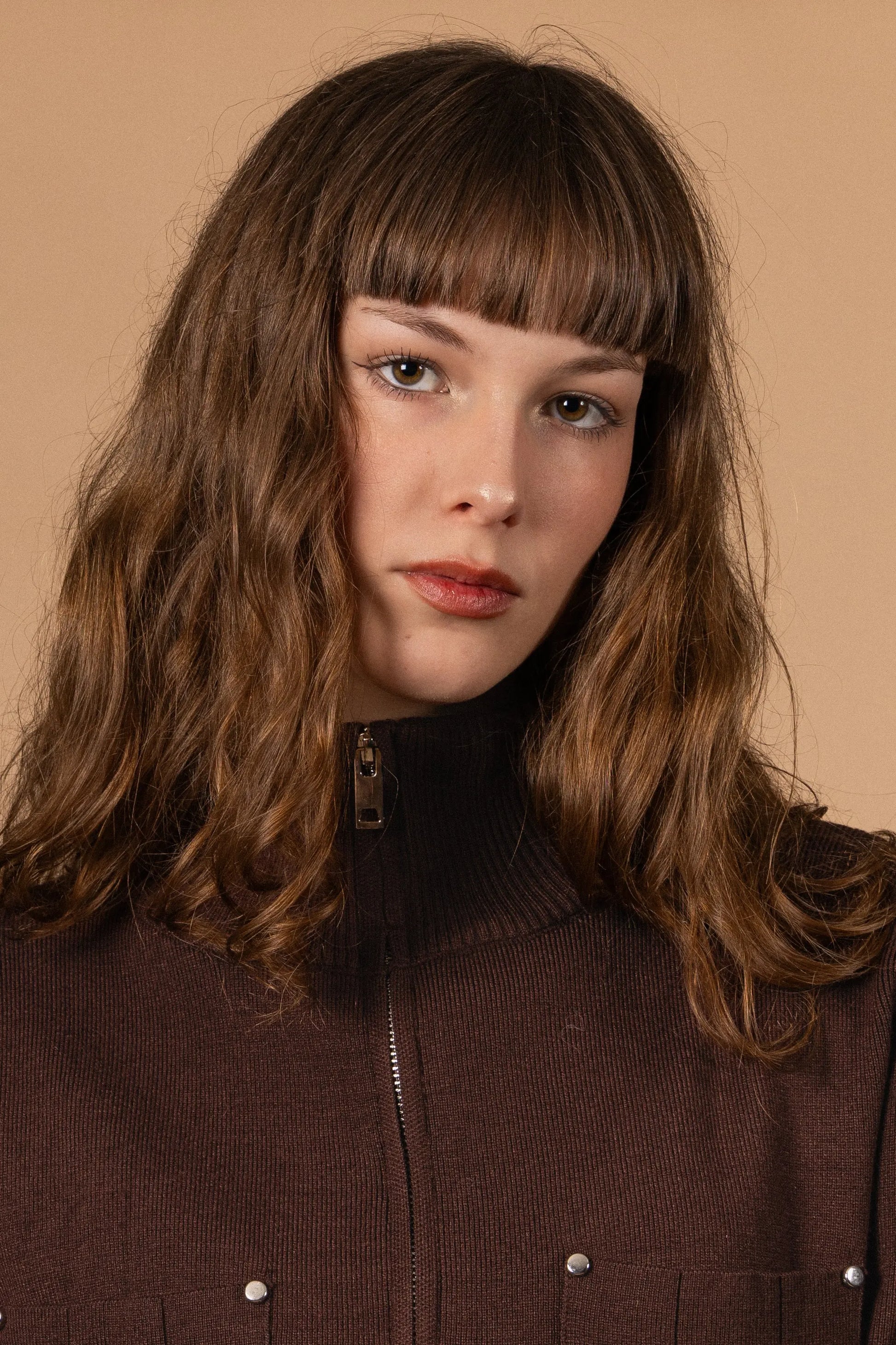 HAUT ZIPPÉ COL MONTANT Not specified