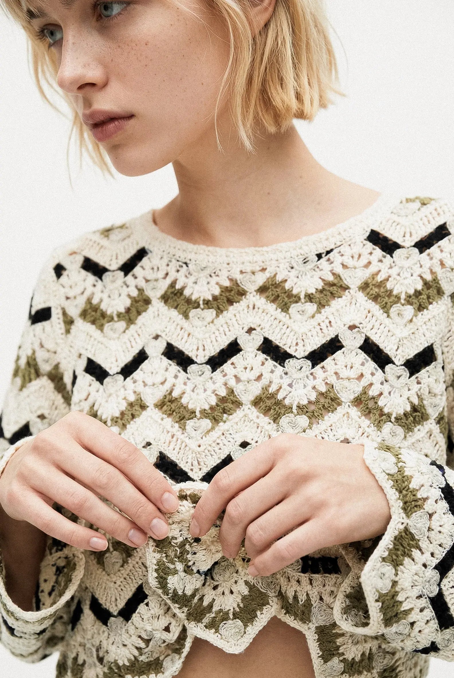 PULL AJOURÉ EN MAILLE ÉDÉN Not specified