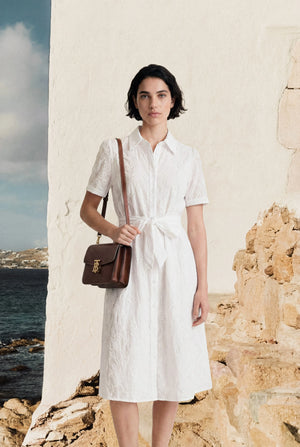 ROBE BRODÉE COLOMBE