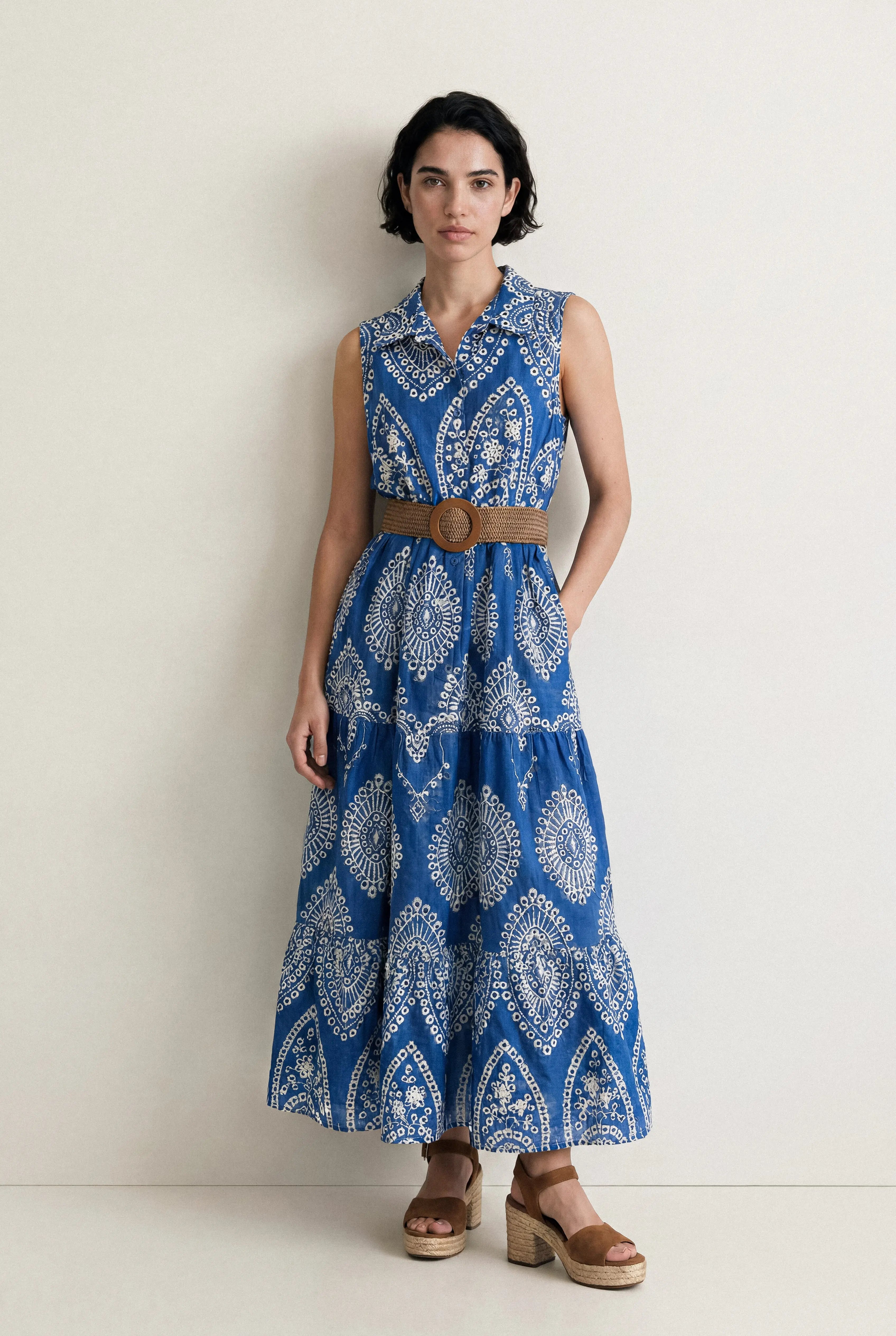 ROBE BRODÉE EFFET JEAN ARMELLE