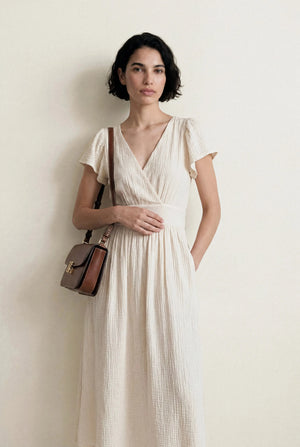 ROBE COURTE DOS NU MADDY BELLA STAGIONE
