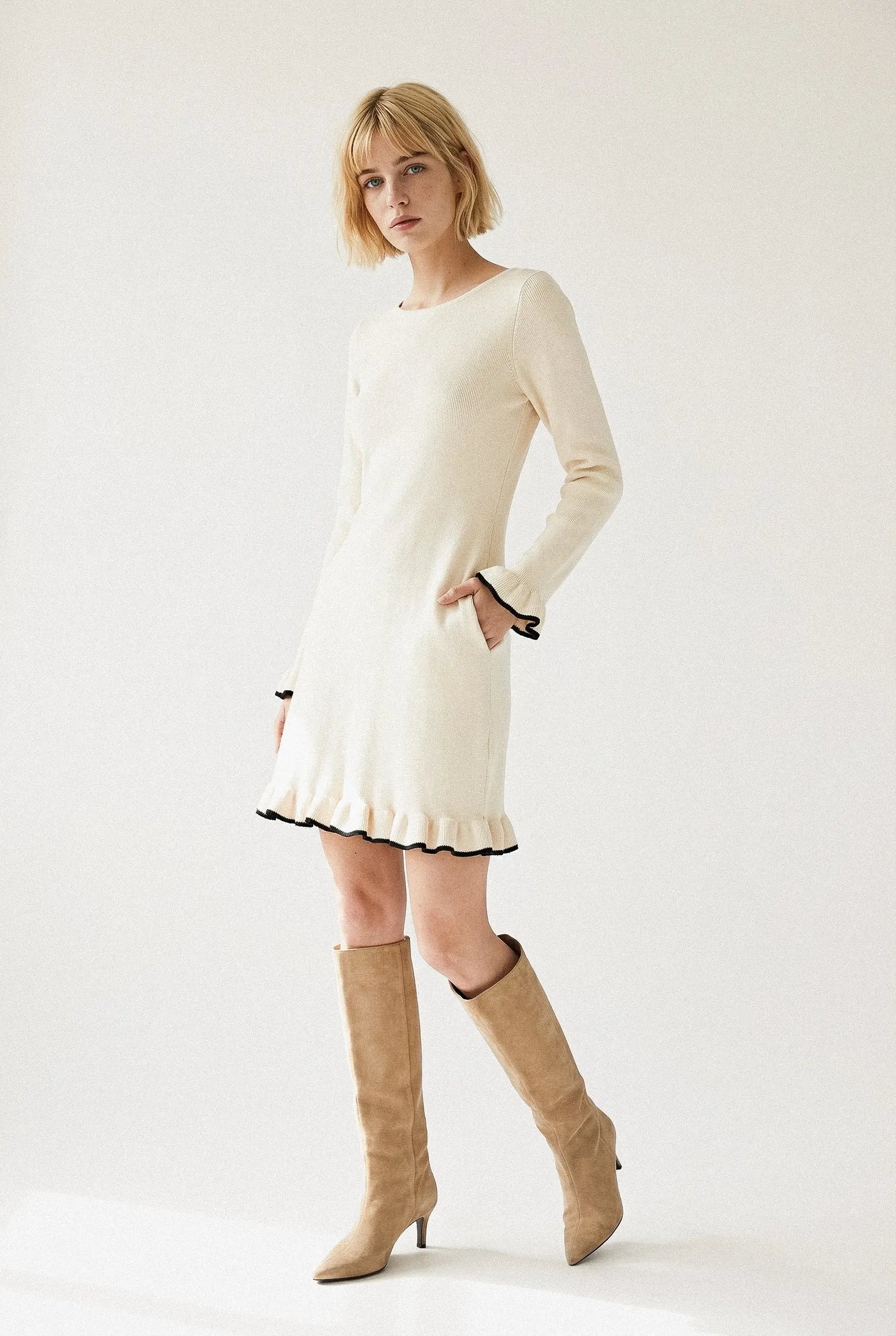 ROBE COURTE ONDULÉE IRÈNE Not specified