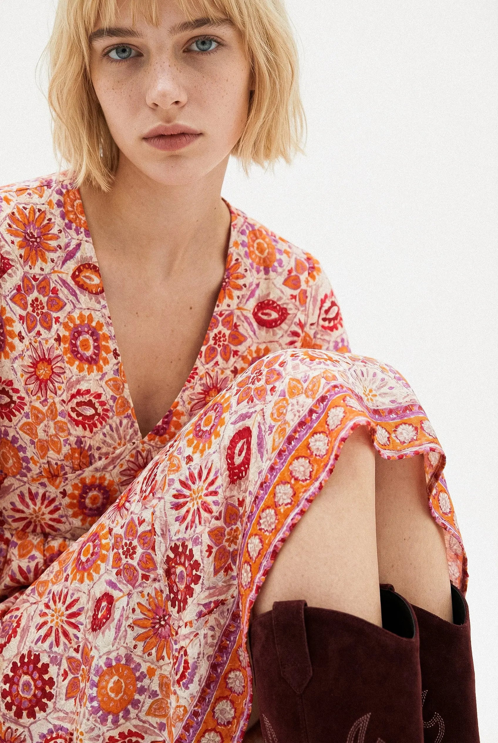 ROBE IMPRIMÉE COURTE ROMANE Not specified