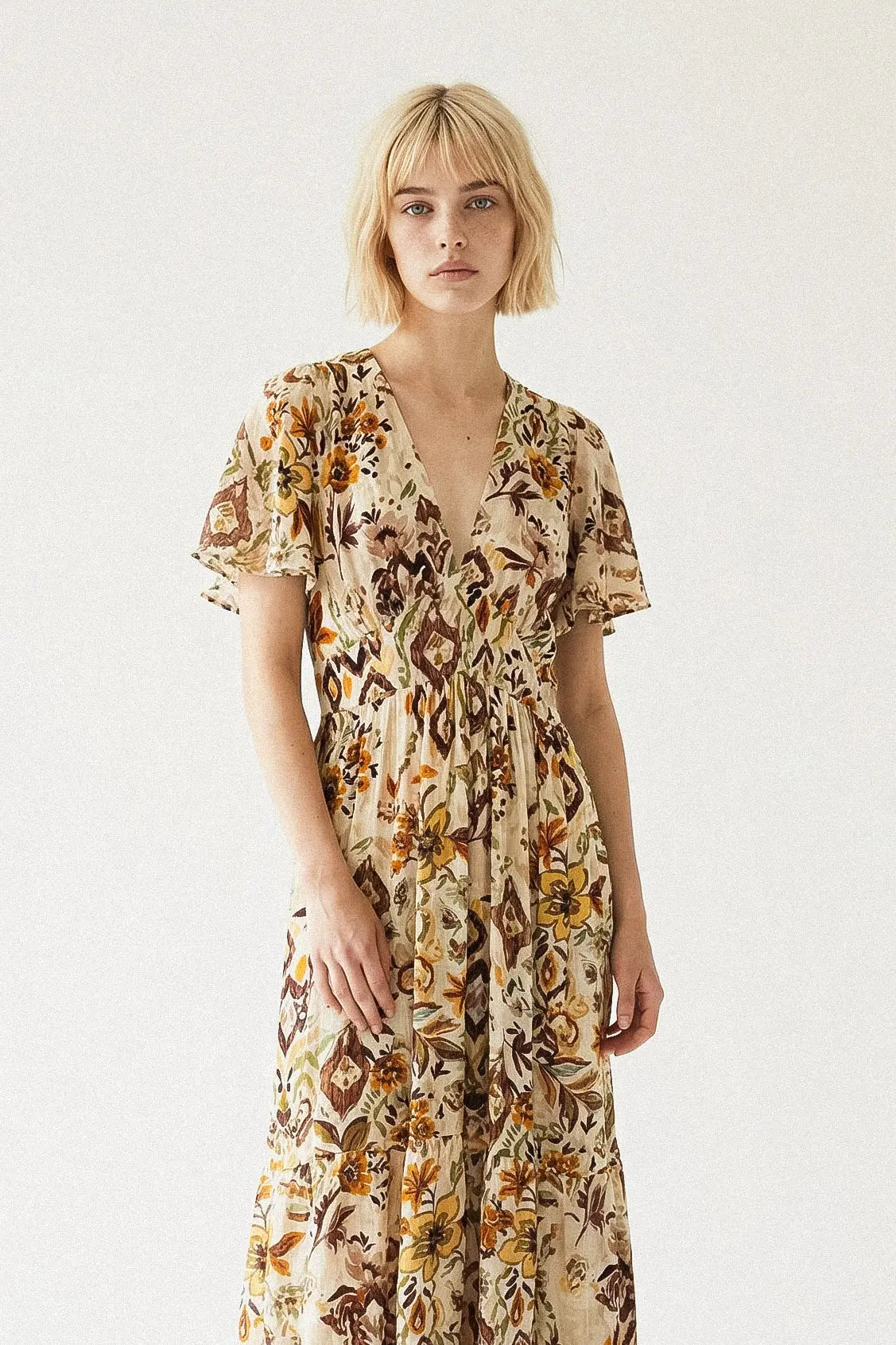 ROBE ISARA Not specified