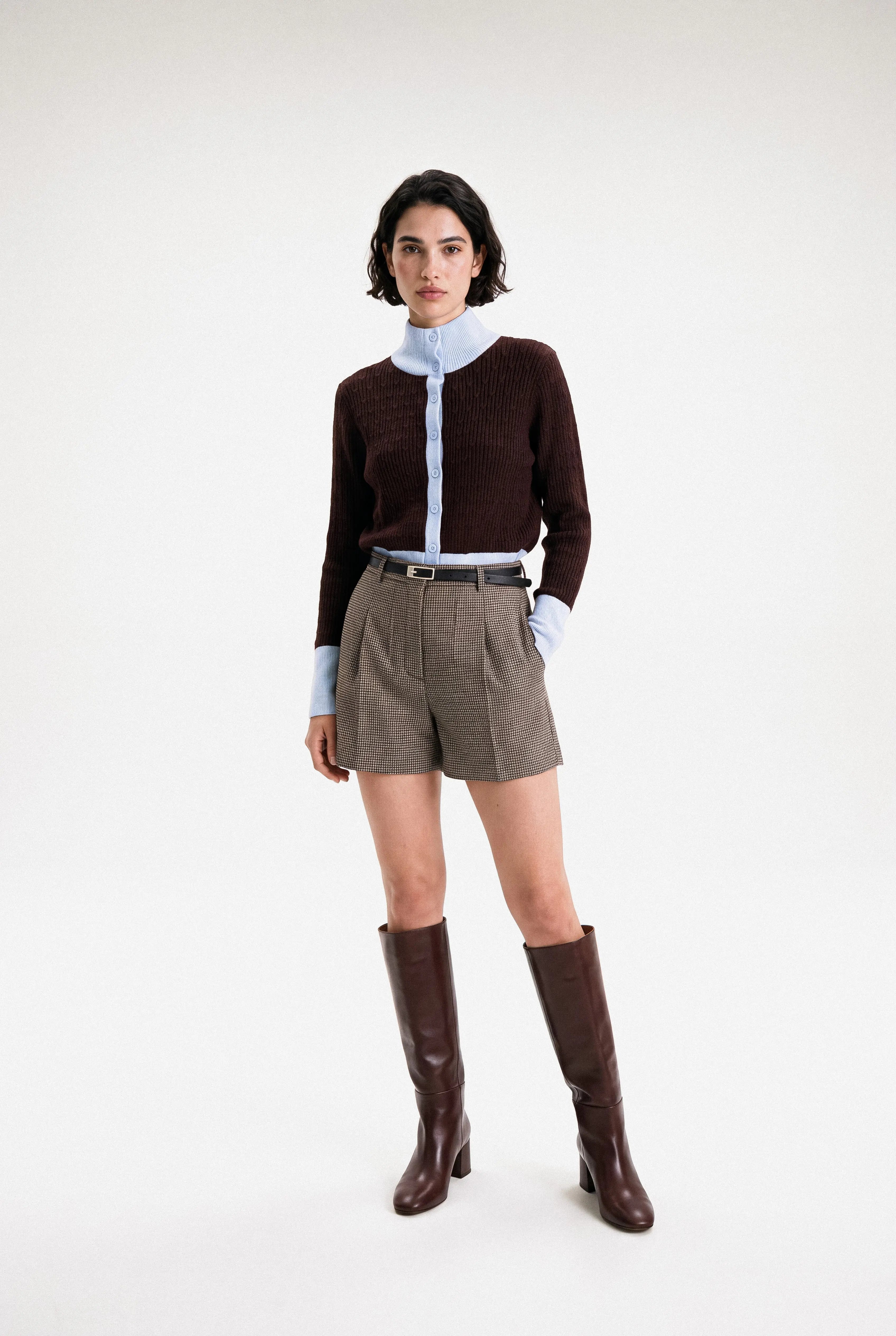 SHORT GISÈLE