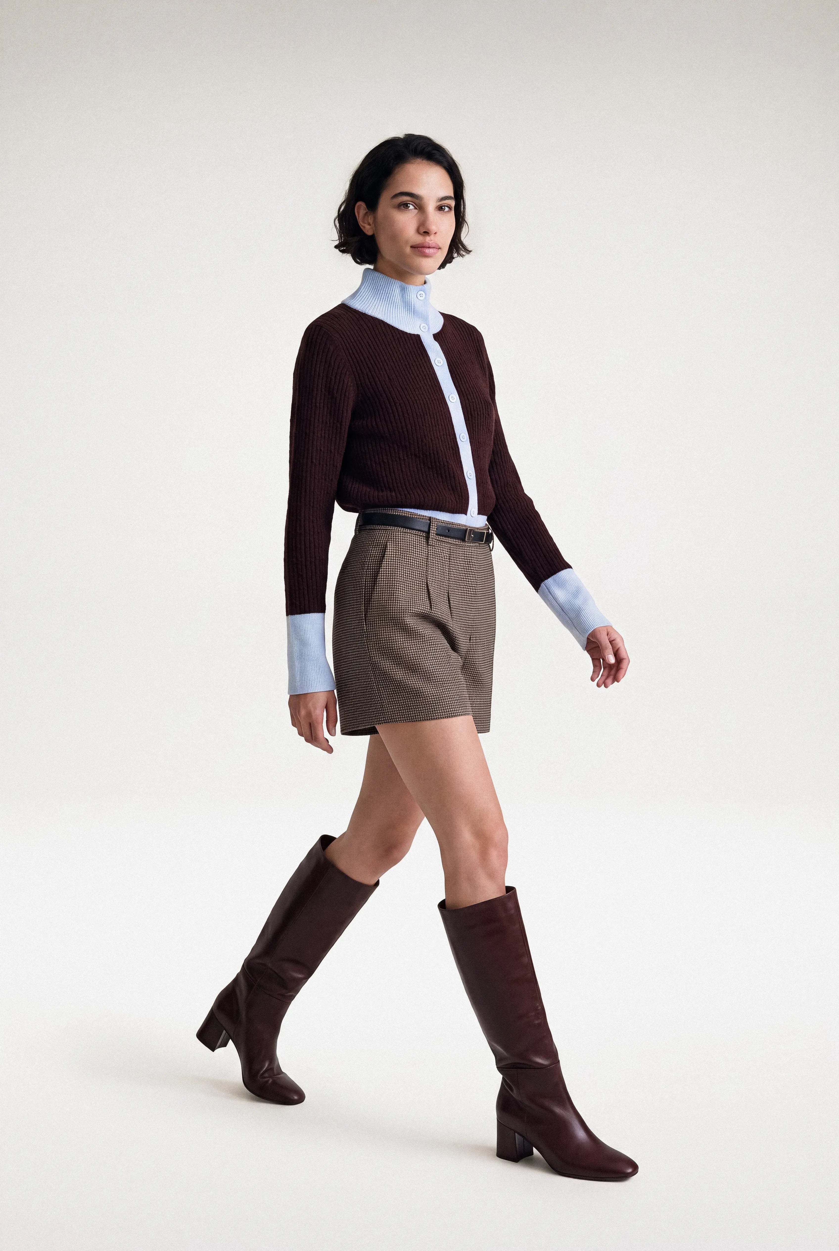 SHORT GISÈLE