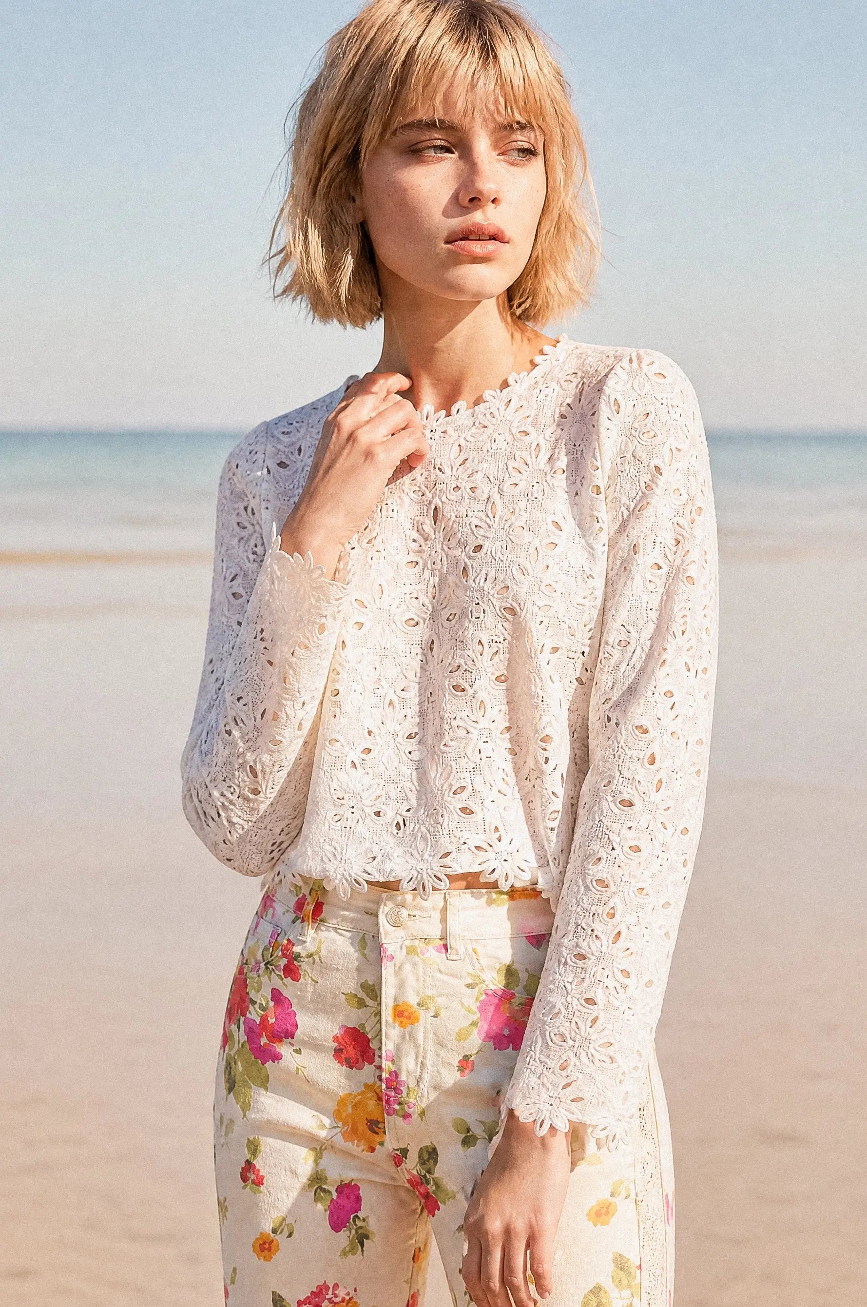 TOP DENTELLE ANGLAISE