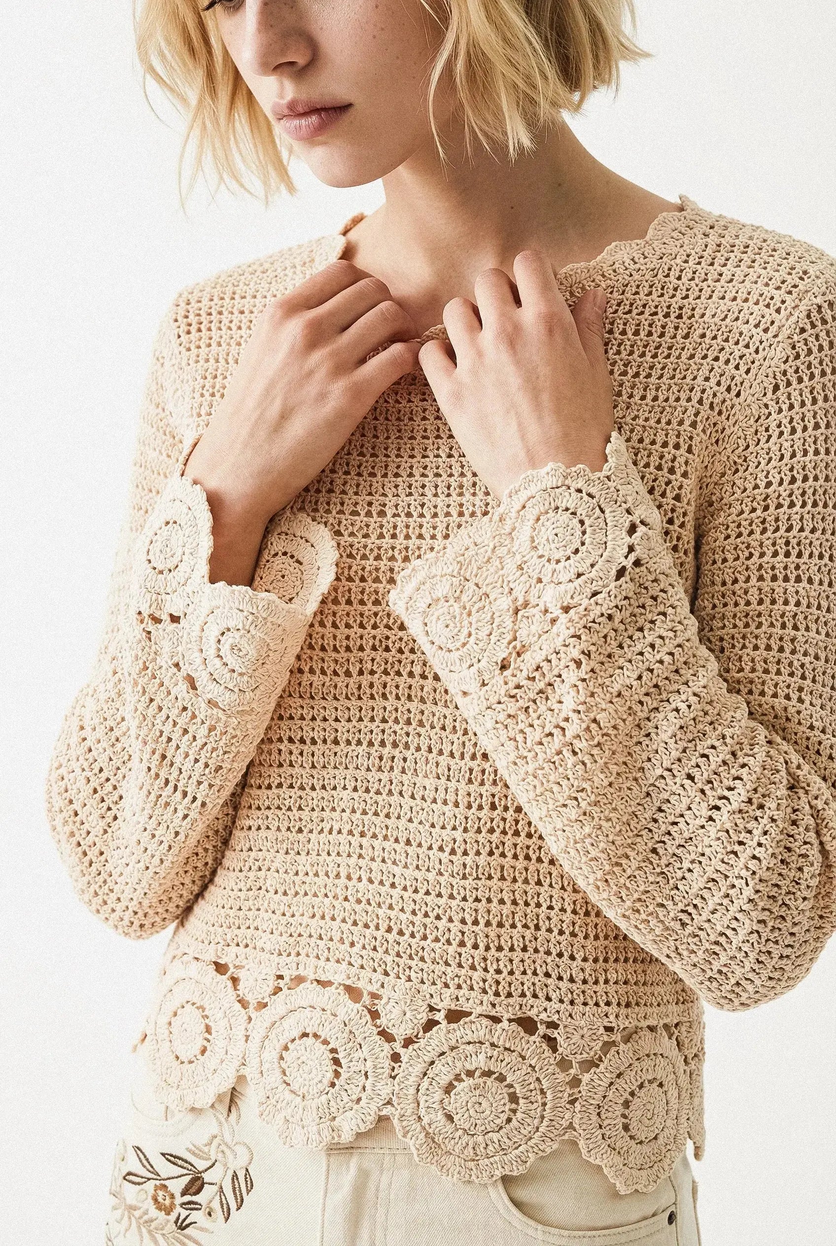 TOP JULIE Not specified