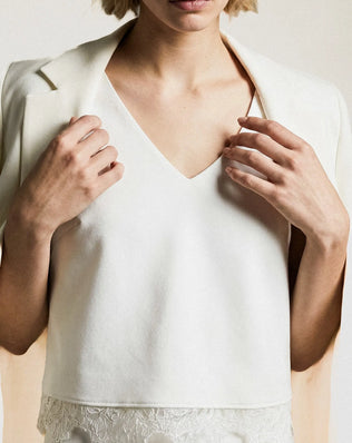 TOP LINA Not specified