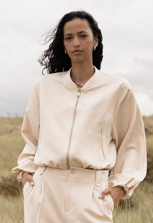 VESTE  2583 Not specified