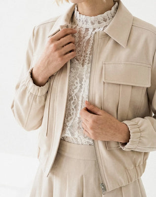 VESTE COURTE LOU Not specified